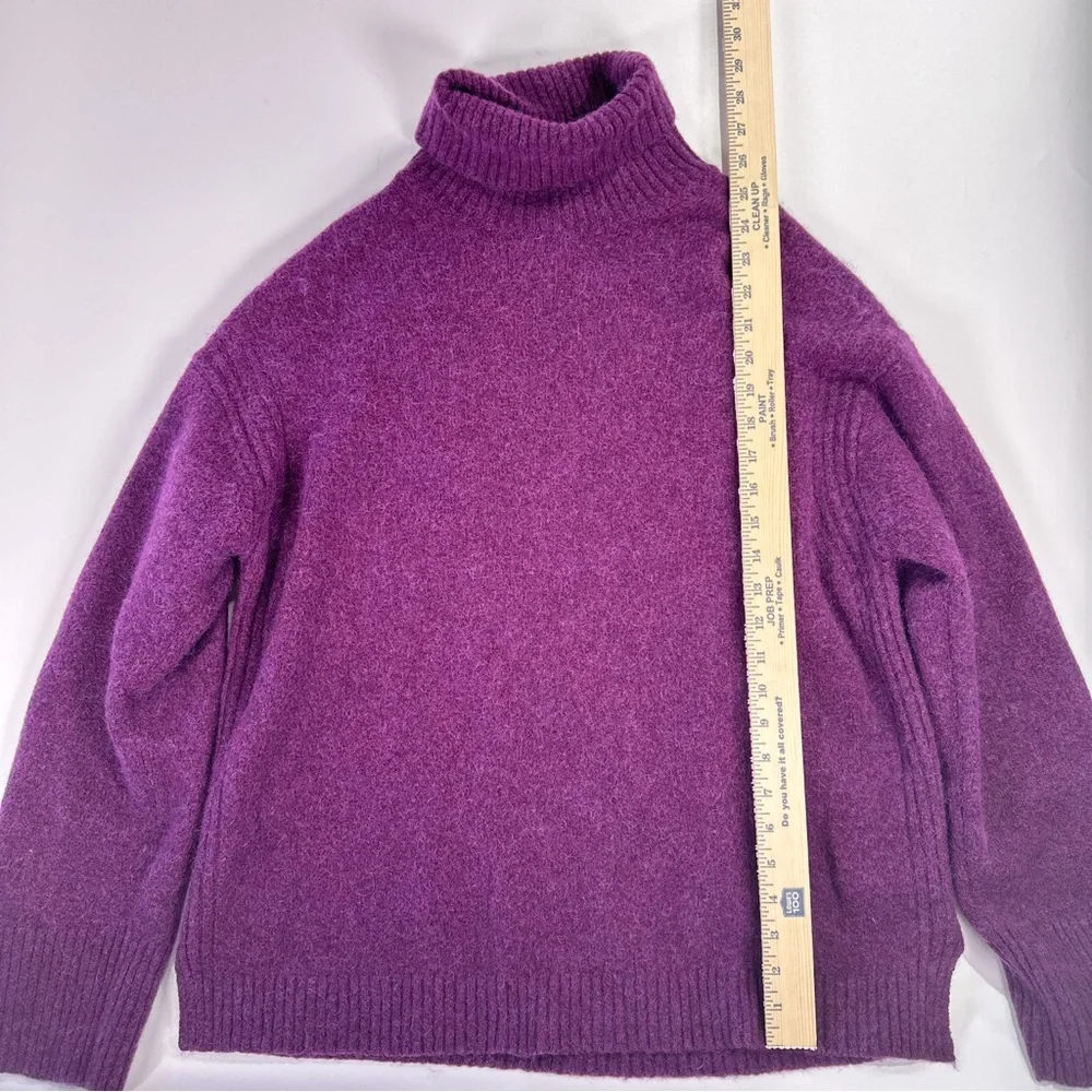 J Crew Women’s Alpaca Blend Turtleneck Sweater Purple Knit M - Picture 10 of 11
